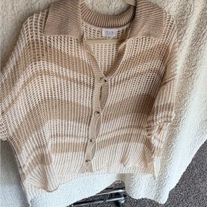Le Lis Women's Cream and Tan Knit Cardigan